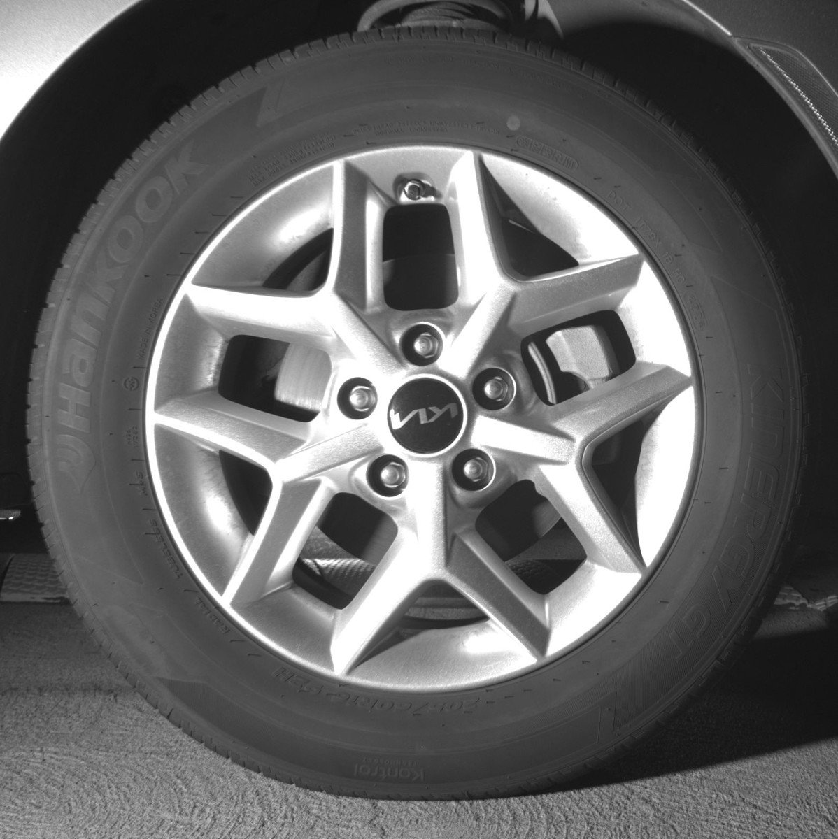 Used 2025 Kia Soul LX w/ LX Technology Package FWD image 20