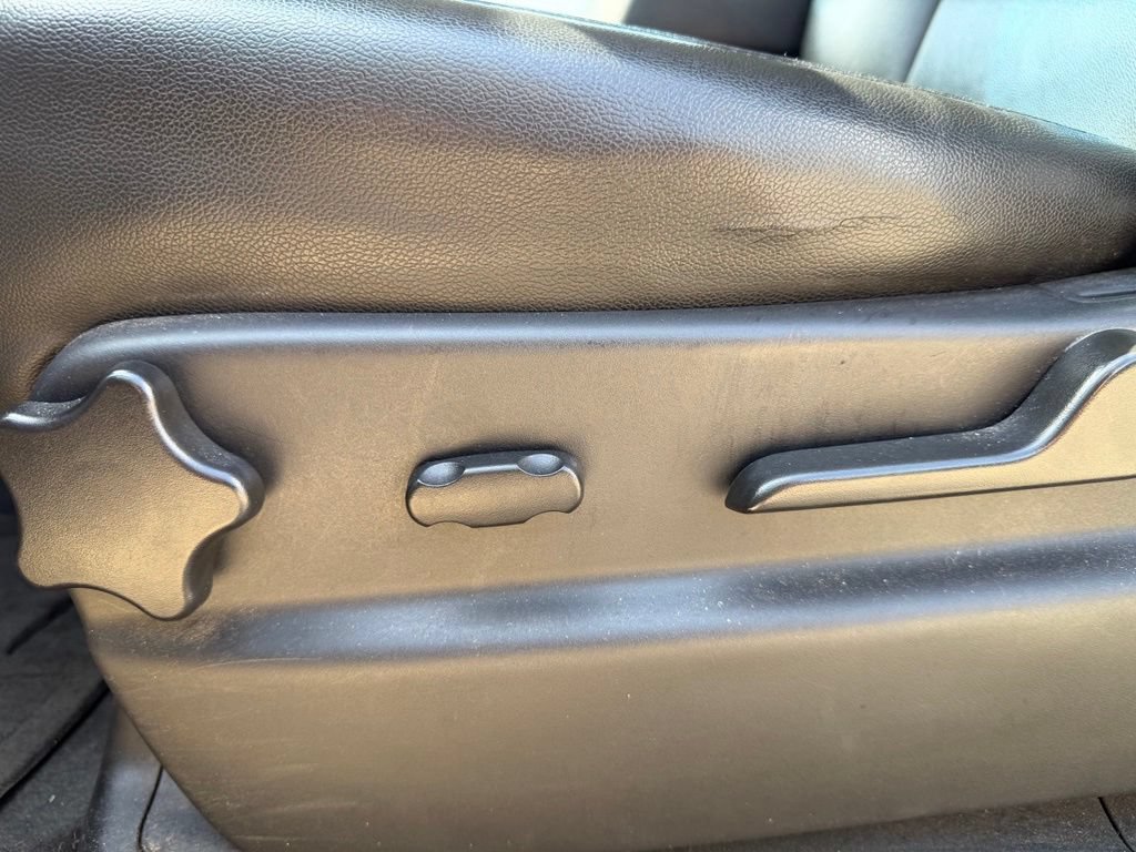 Used 2013 GMC Yukon SLT RWD image 7