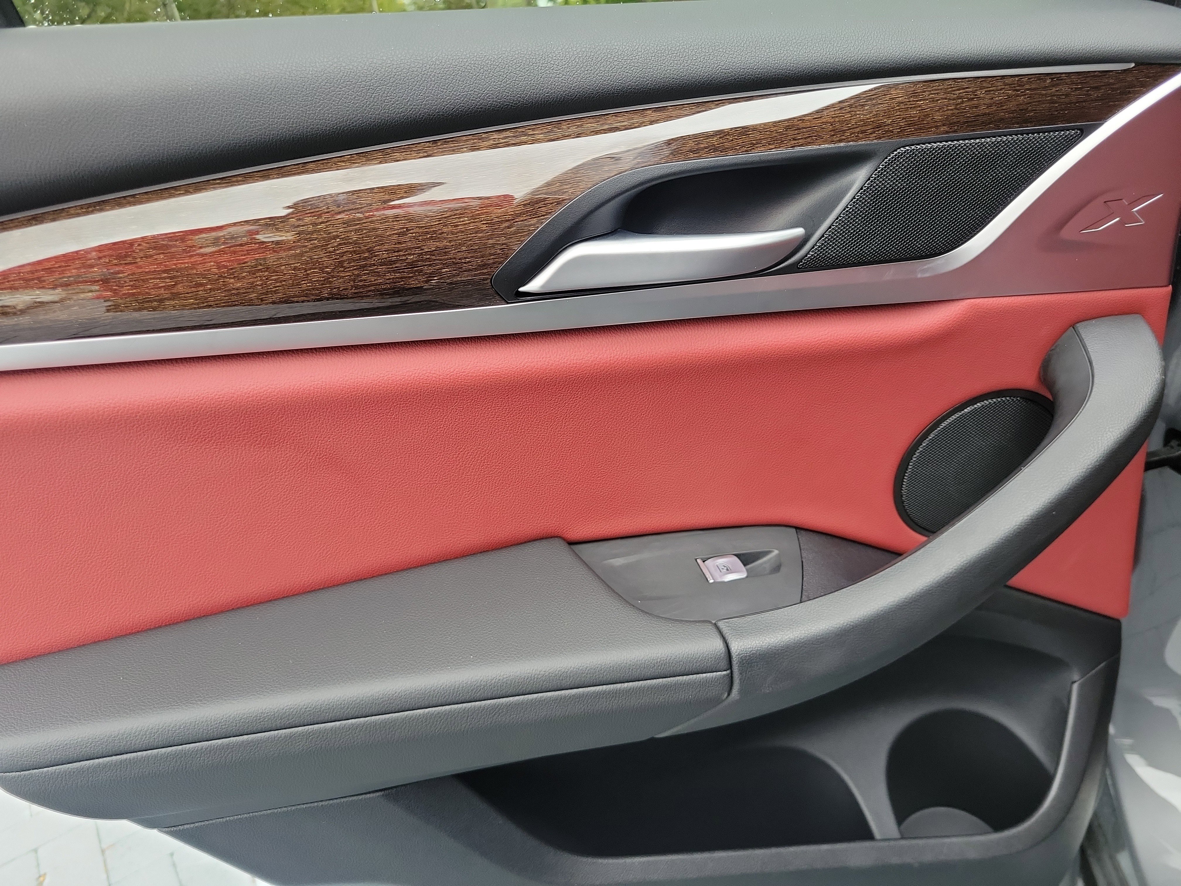 Used 2023 BMW X3 sDrive30i w/ Premium Package image 10