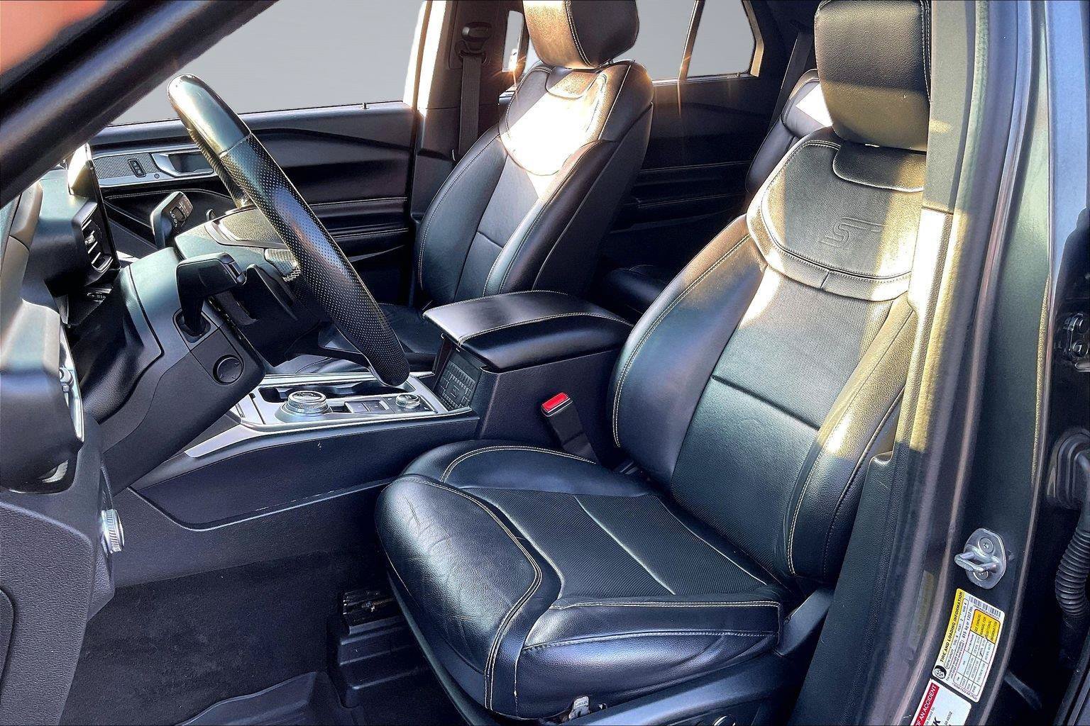 Used 2020 Ford Explorer ST AWD/4WD image 25