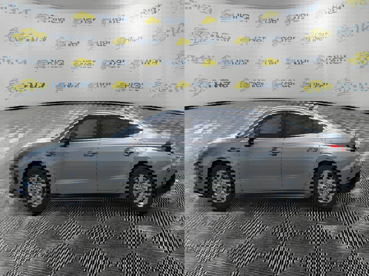 New 2026 Hyundai Sonata SE image 3