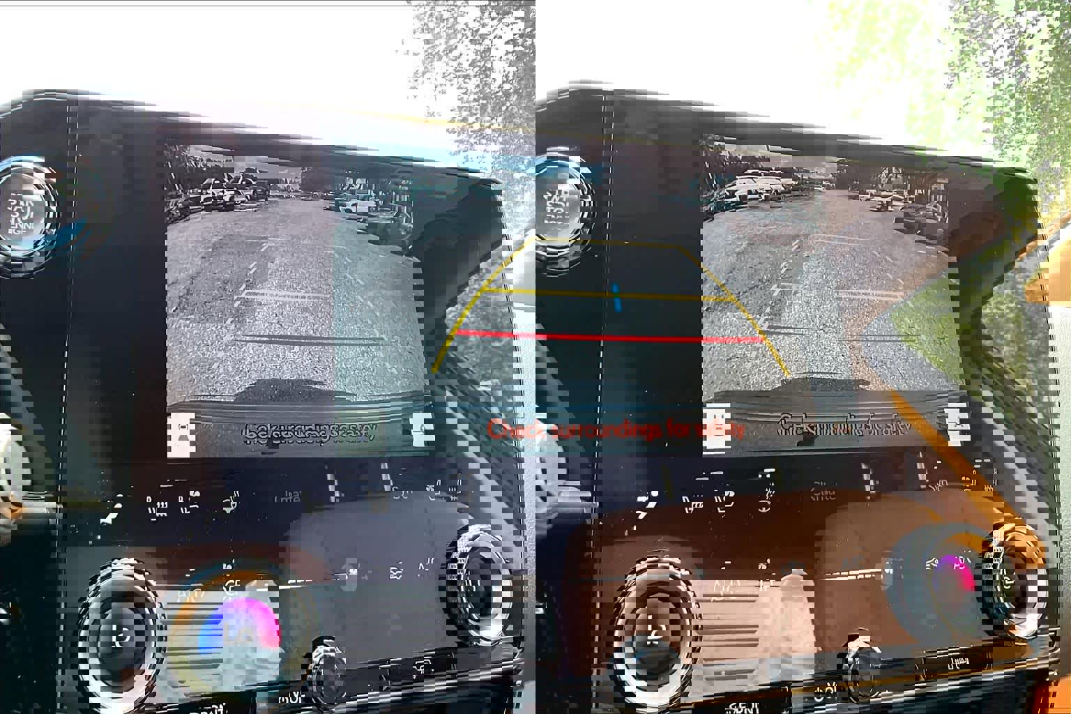 Used 2025 Lexus NX 250 FWD w/ Cold Area Package image 24