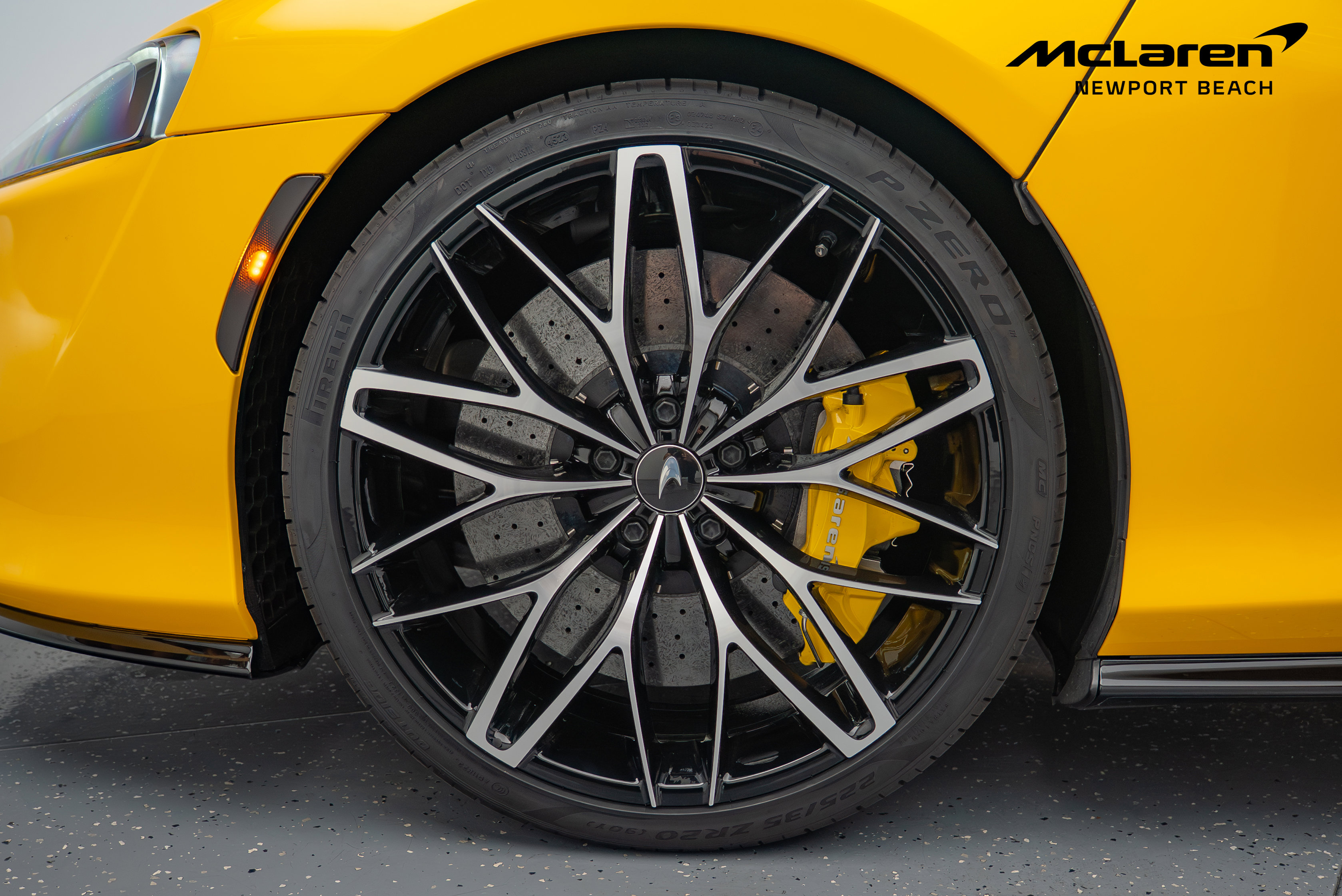 Used 2025 McLaren GTS image 36