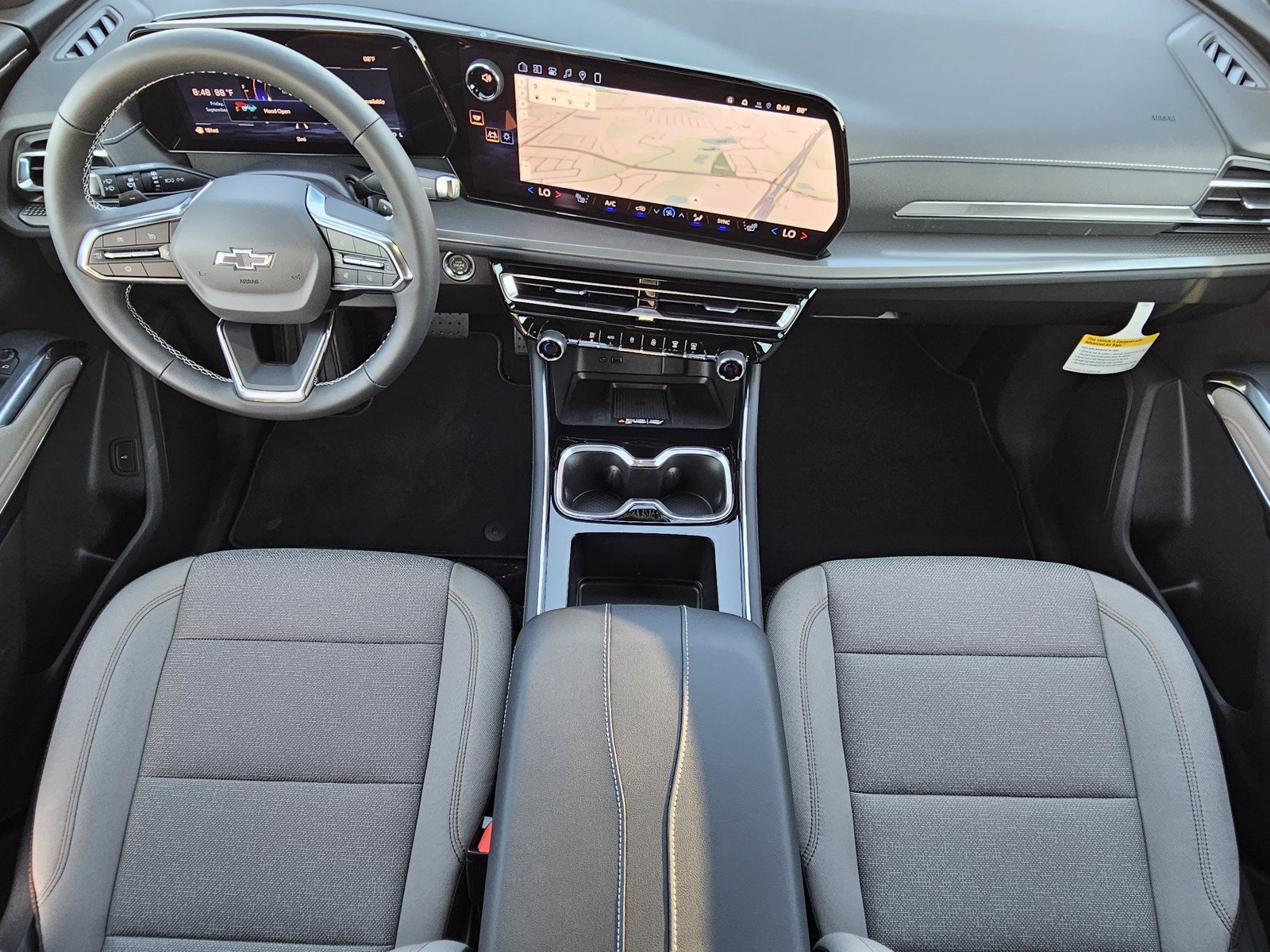New 2027 Chevrolet Traverse LT w/ Midnight/Sport Edition FWD image 18