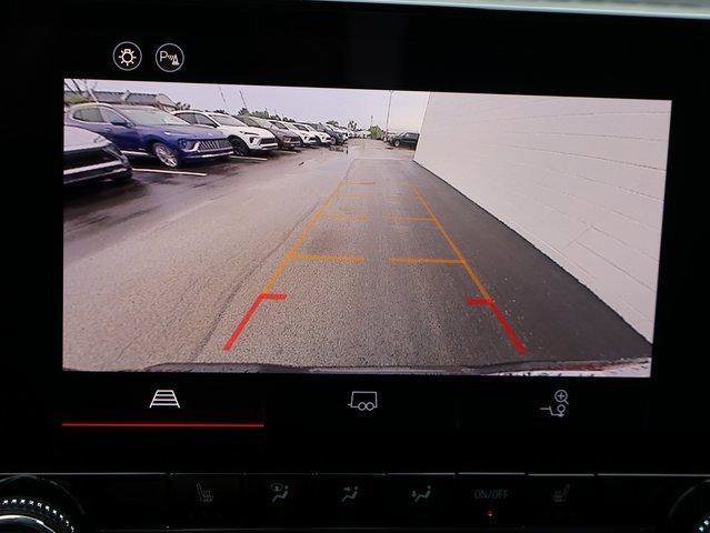 New 2026 GMC Canyon Elevation w/ Convenience Package image 26