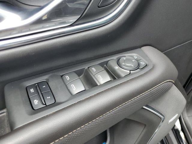 Used 2023 GMC Yukon SLT RWD image 19