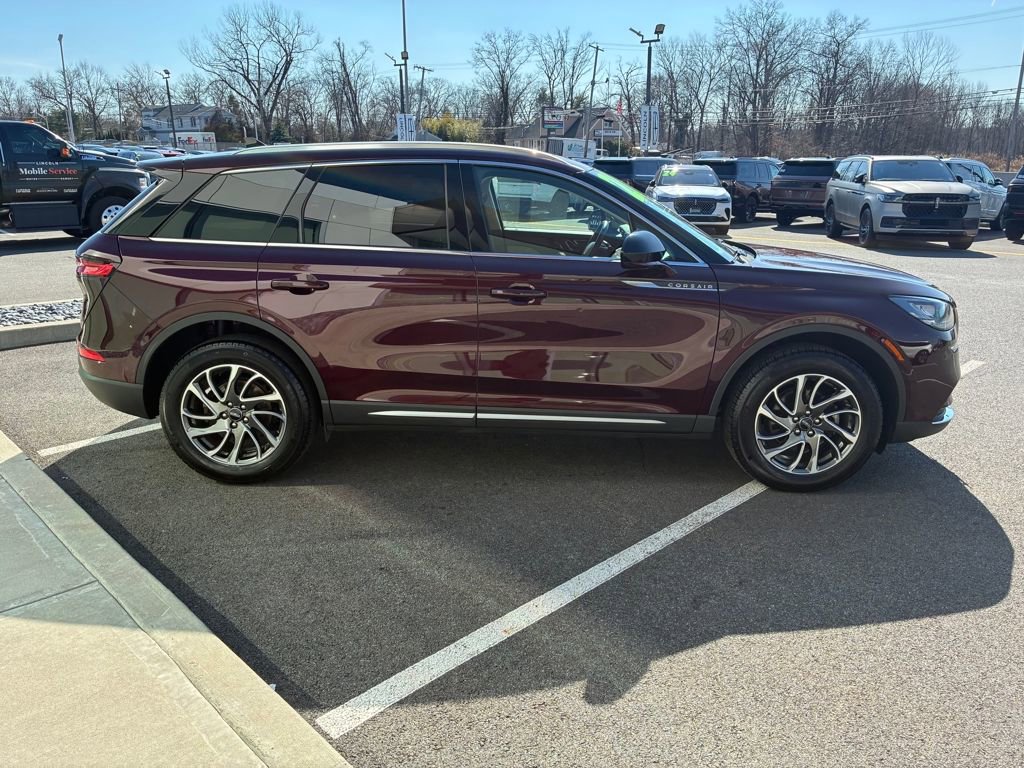 Certified 2021 Lincoln Corsair AWD w/ Equipment Group 101A image 7