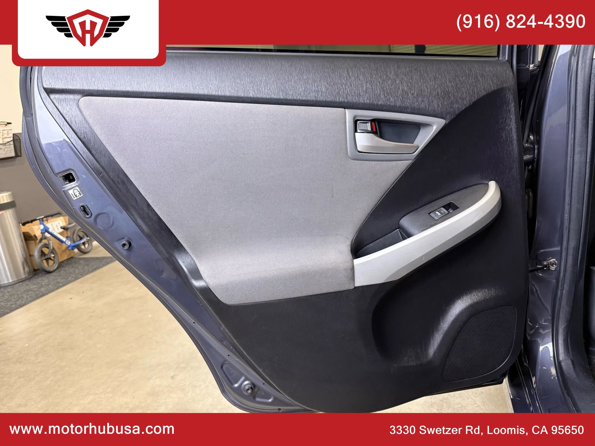 Used 2013 Toyota Prius Two FWD image 40