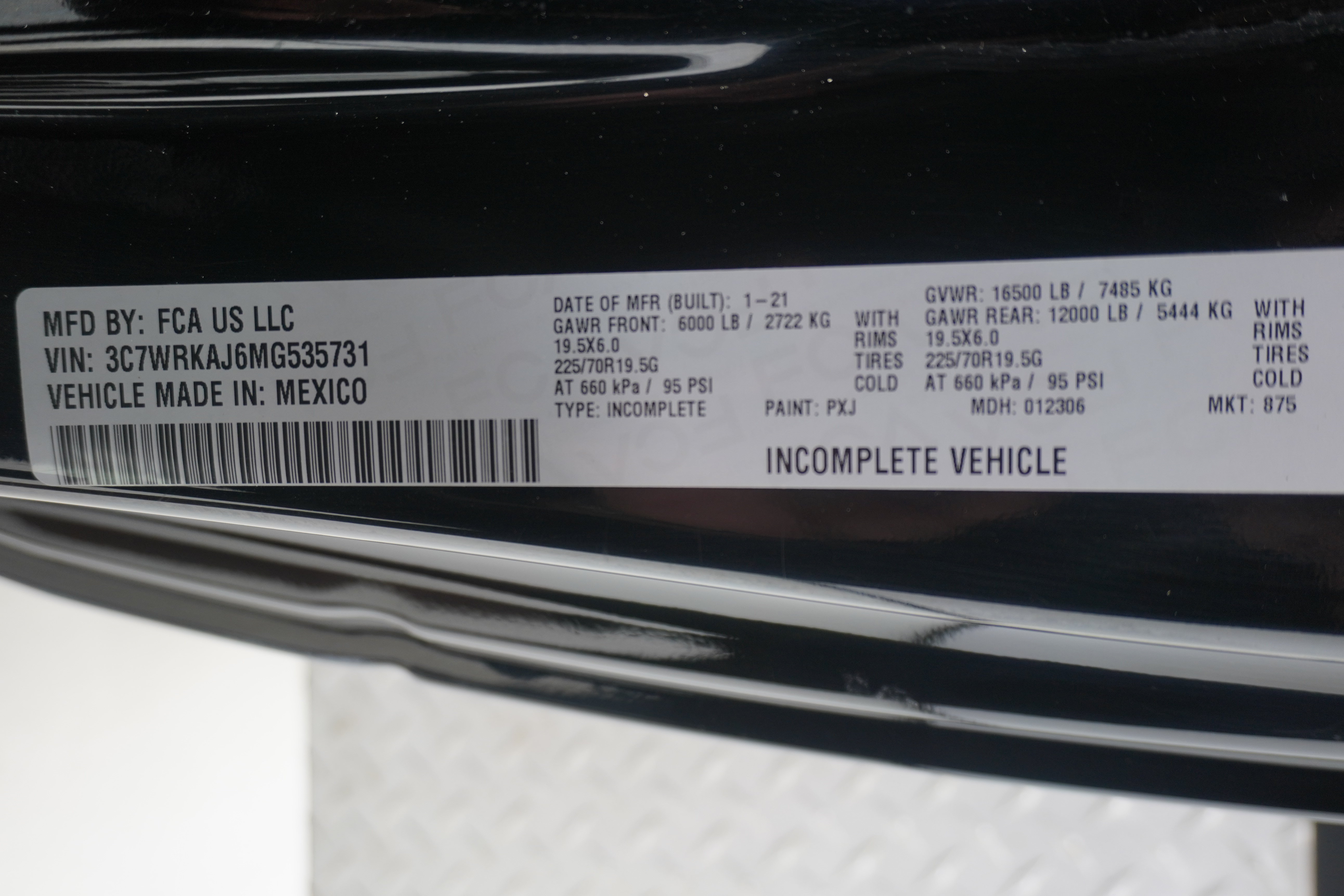 Used 2021 RAM 4500 SLT w/ Quick Order Package 27G SLT RWD image 21