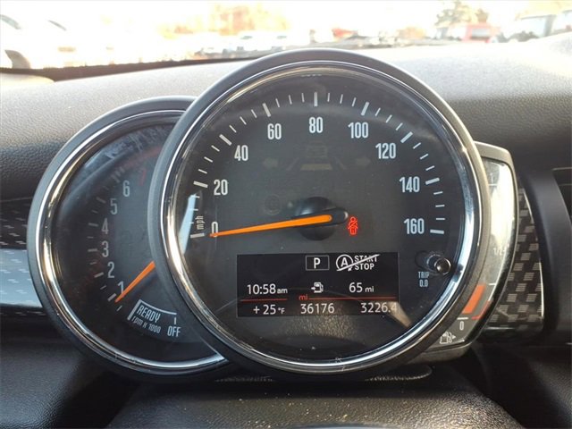 Used 2019 MINI Cooper S w/ Signature Upholstery Package image 29