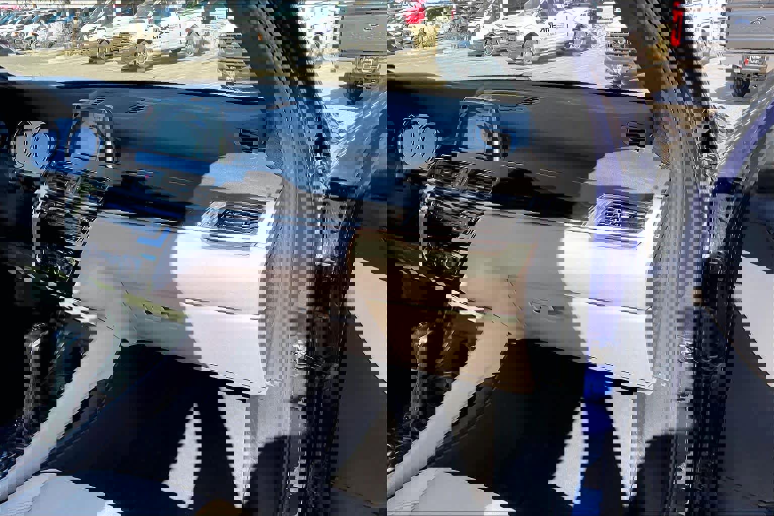 Used 2019 BMW X1 sDrive28i w/ Convenience Package image 18