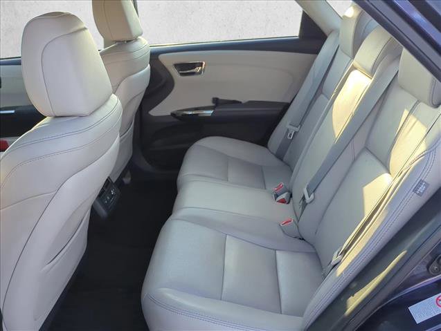Used 2016 Toyota Avalon Limited image 21