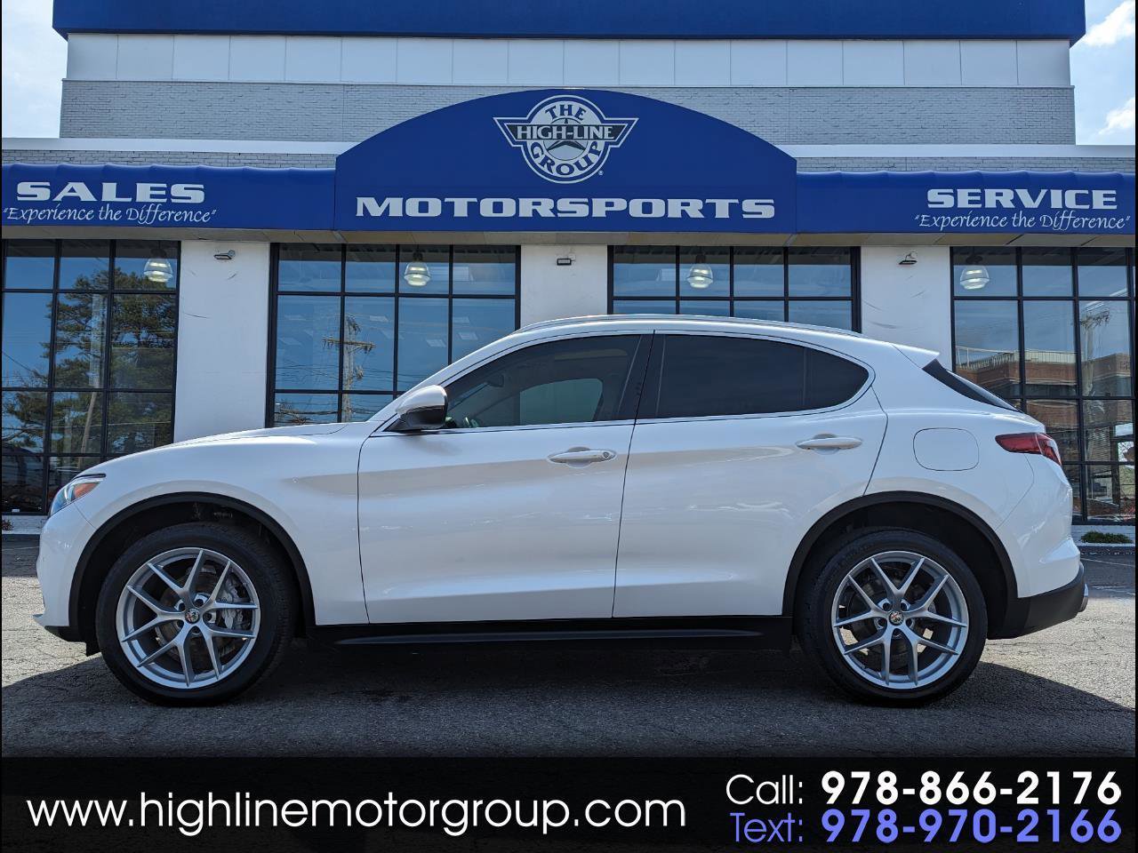 Used 2019 Alfa Romeo Stelvio Ti Lusso w/ Quick Order Package 22X Lusso AWD/4WD image 1
