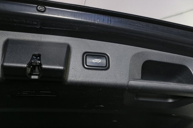 Used 2022 Kia Telluride EX w/ Towing Package image 11