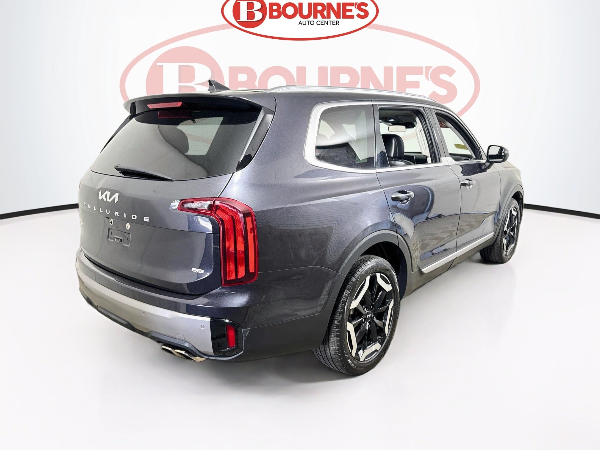 Used 2025 Kia Telluride S AWD/4WD image 11