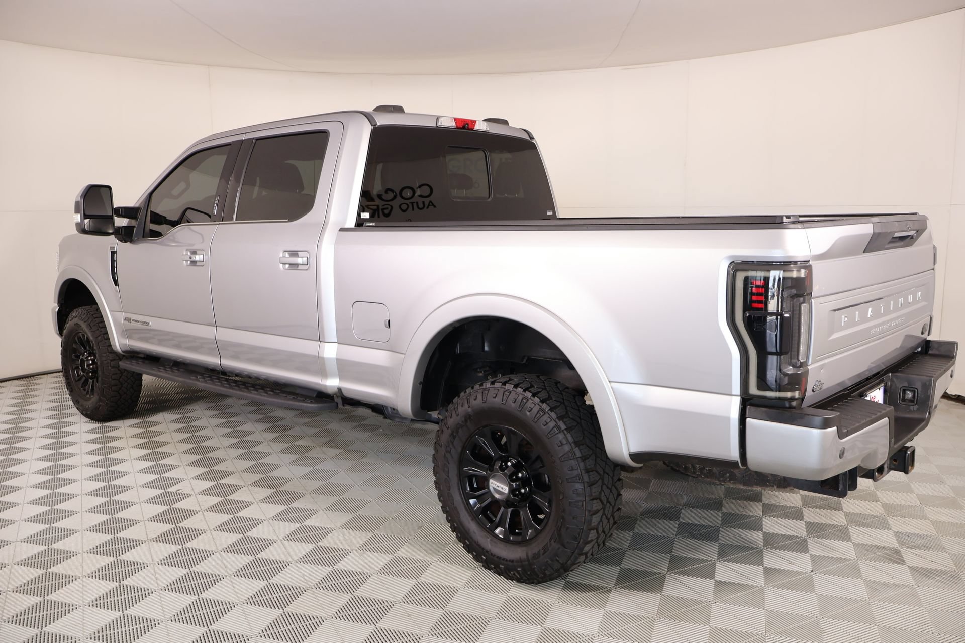 Used 2021 Ford F250 Platinum w/ Tremor Off-Road Package AWD/4WD image 24