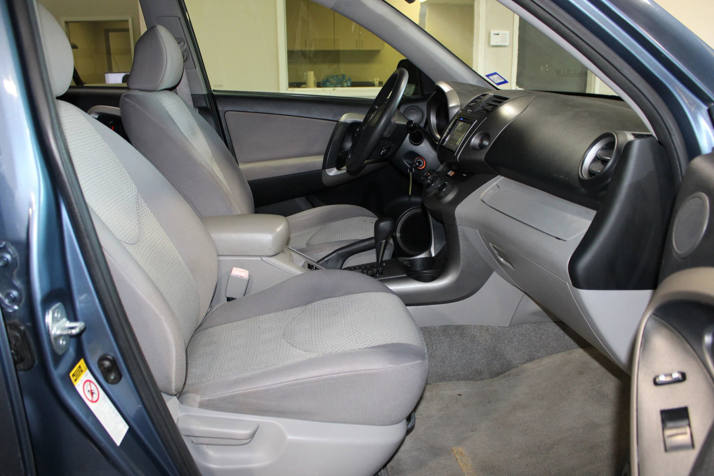 Used 2008 Toyota RAV4 2WD image 20