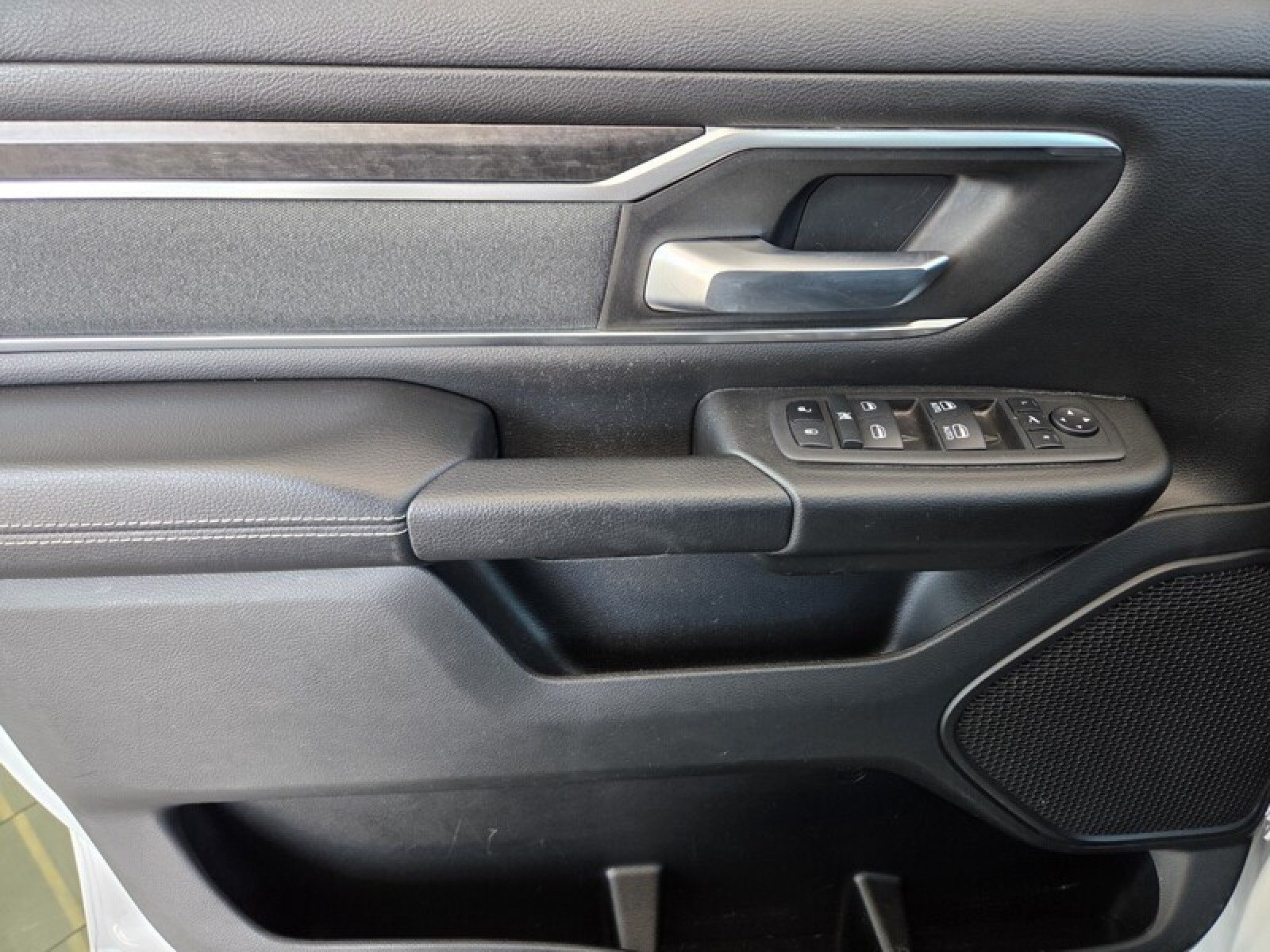 Used 2022 RAM 1500 Big Horn AWD/4WD image 22