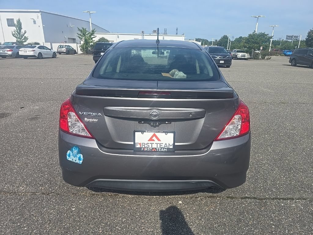 Used 2018 Nissan Versa S Plus FWD image 6