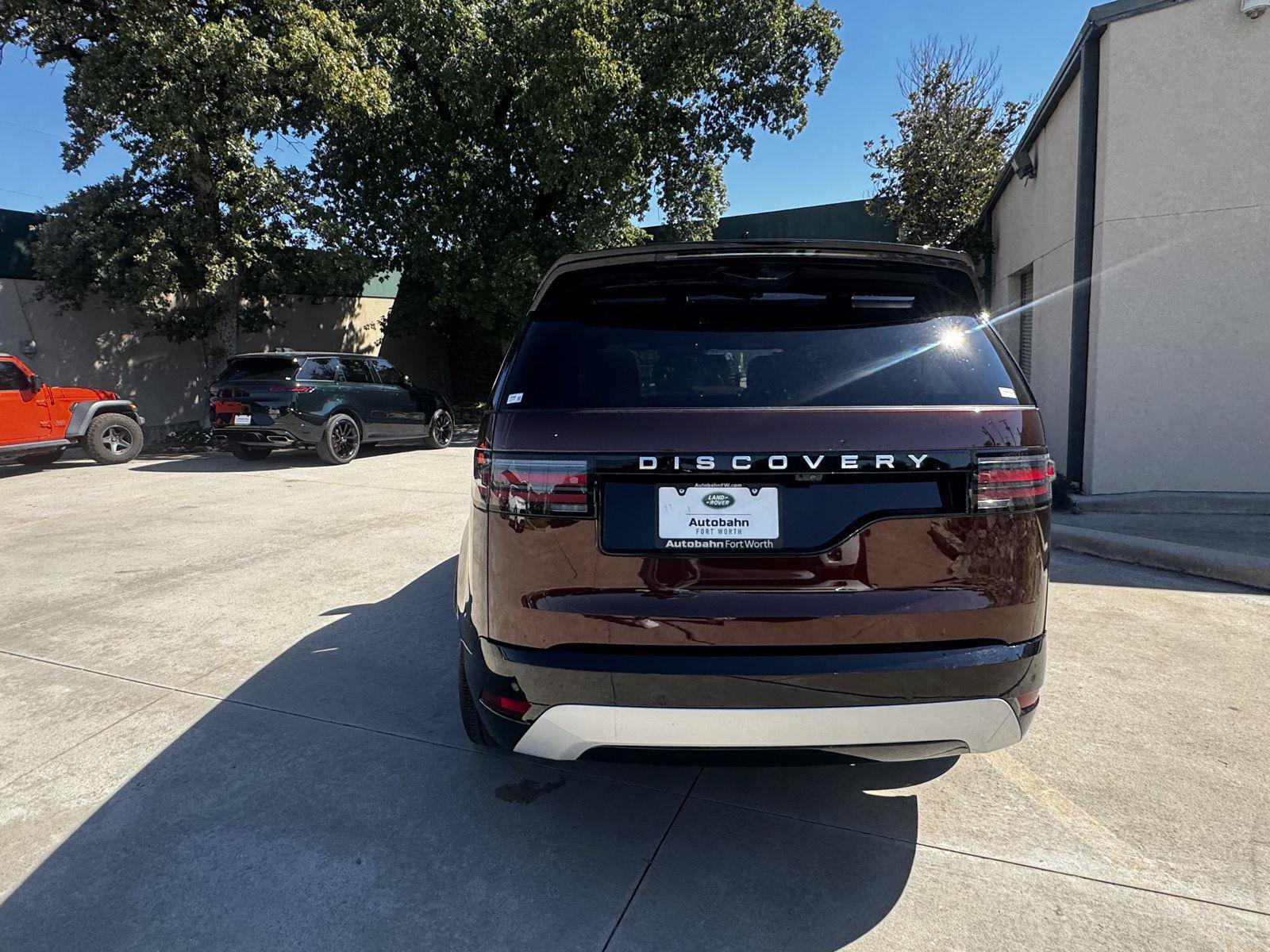 Certified 2026 Land Rover Discovery Limited Edition AWD/4WD image 6