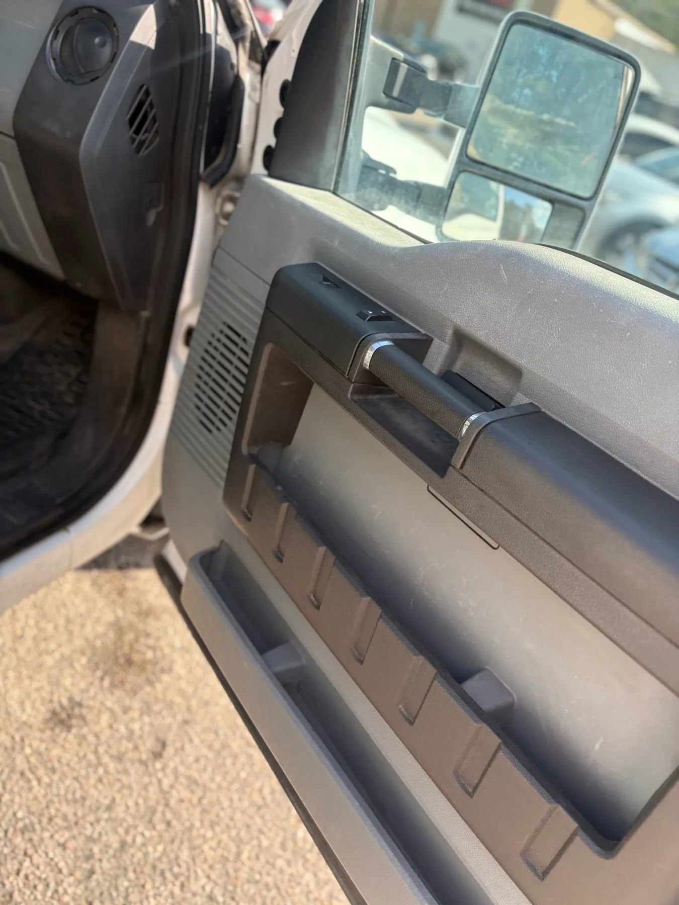 Used 2014 Ford F250 XL w/ Power Equipment Group image 20