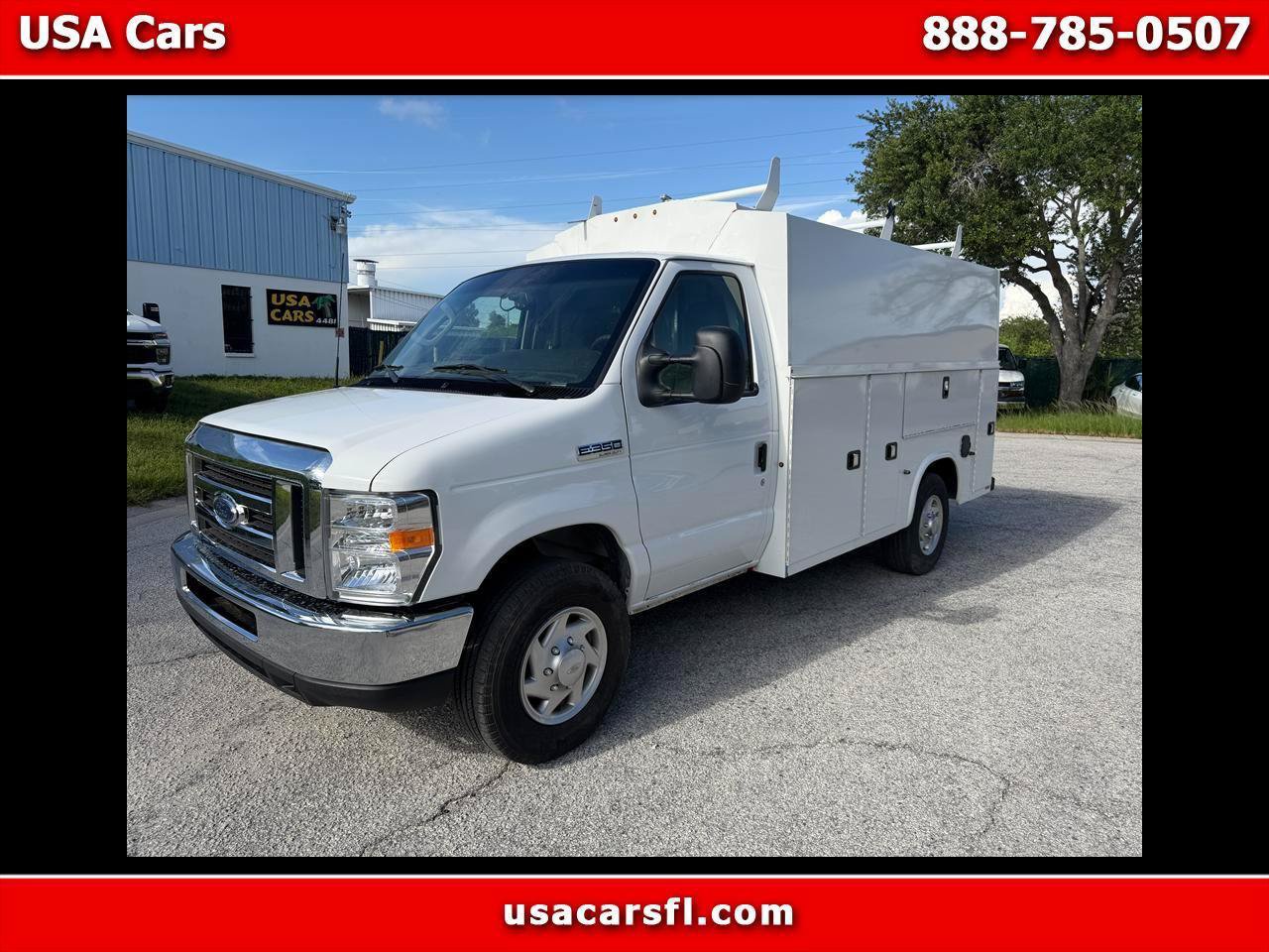 Used 2025 Ford E-350 and Econoline 350 Super Duty w/ Power Equipment Group RWD image 1