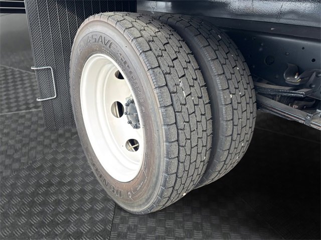 Used 2024 Chevrolet Low Cab Forward image 5