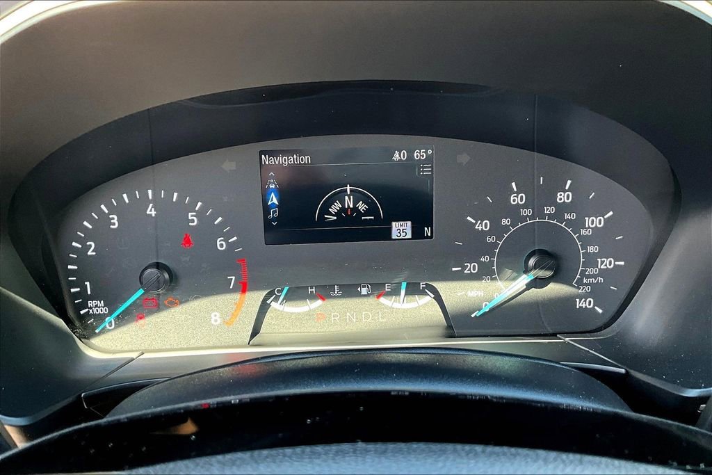 Certified 2022 Ford Escape SE w/ SE Sport Appearance Package AWD/4WD image 16