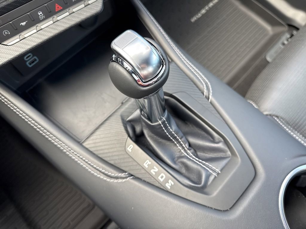 Used 2025 Ford Mustang GT Premium image 28