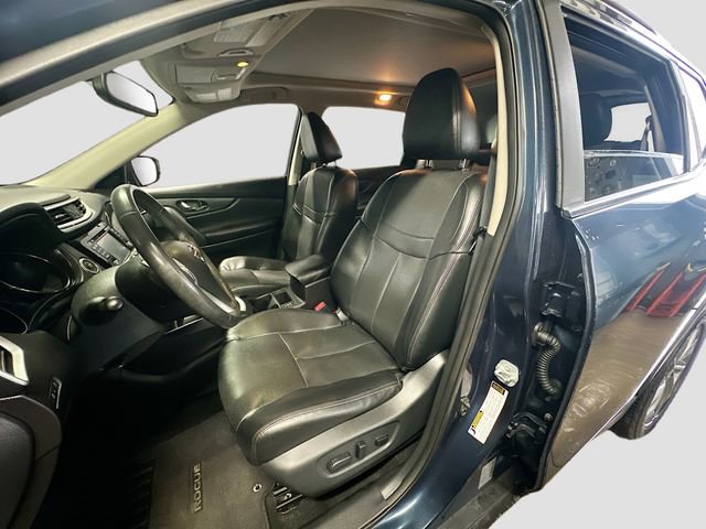 Used 2016 Nissan Rogue SL w/ SL Premium Package image 22