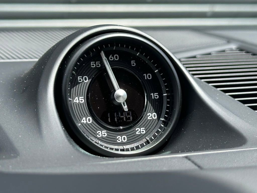 Used 2025 Porsche Cayenne S image 29