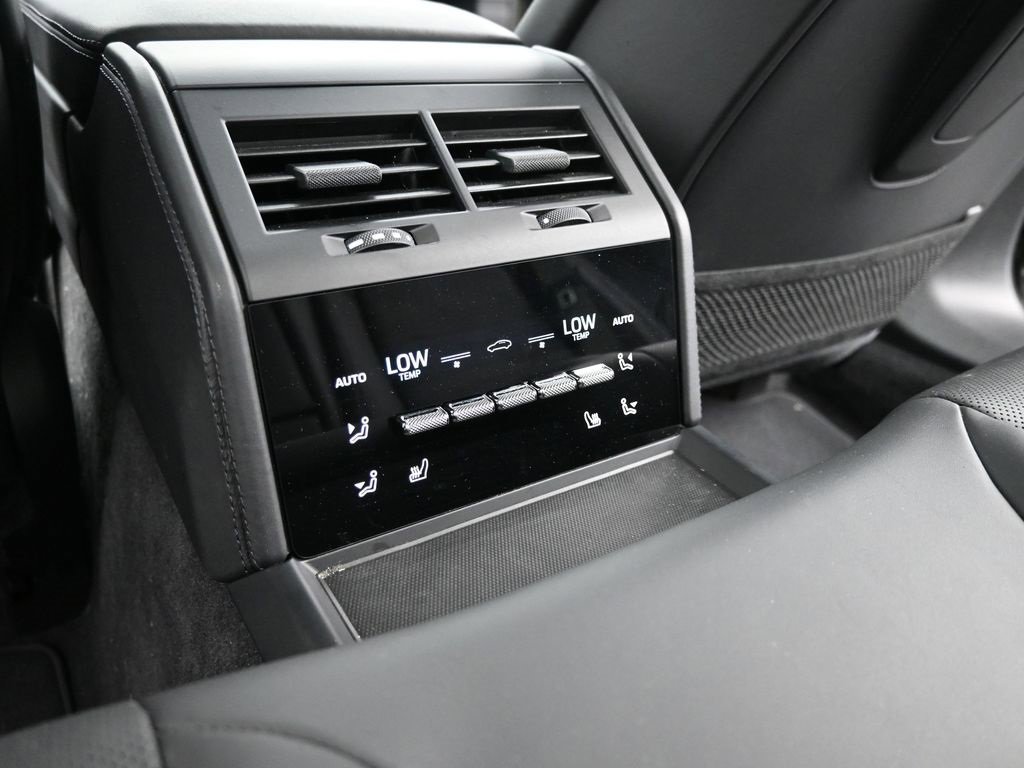 New 2025 Porsche Panamera image 28