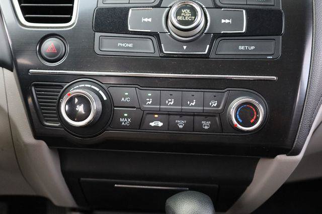 Used 2013 Honda Civic LX image 32