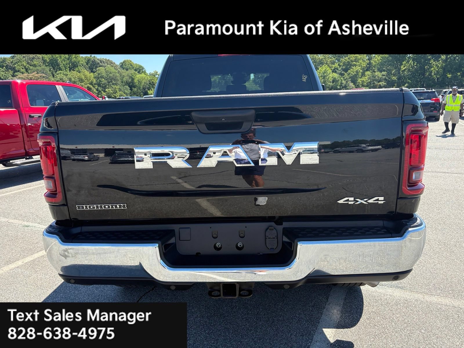 Used 2026 RAM 2500 Big Horn AWD/4WD image 4