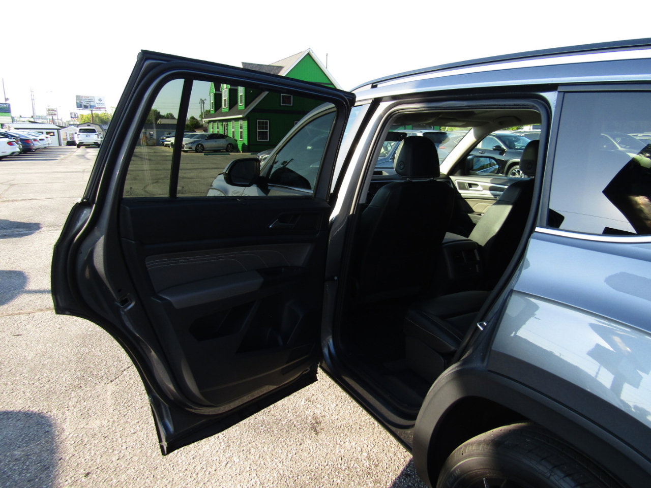 Used 2022 Volkswagen Atlas SE image 20