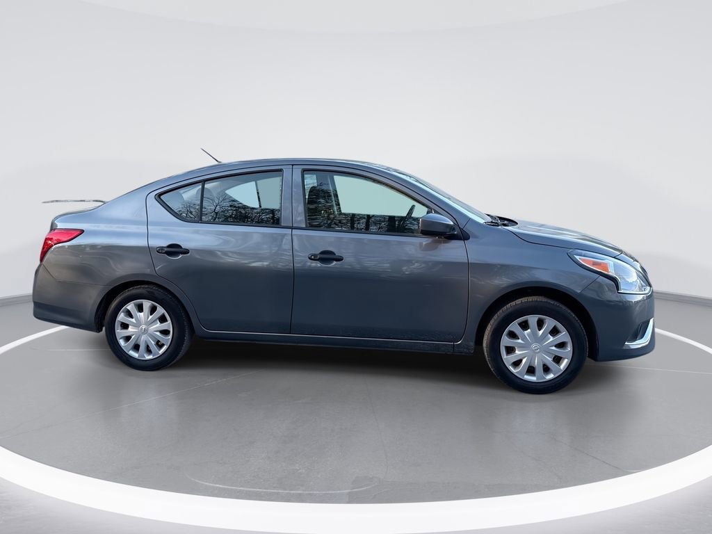 Used 2019 Nissan Versa S image 9