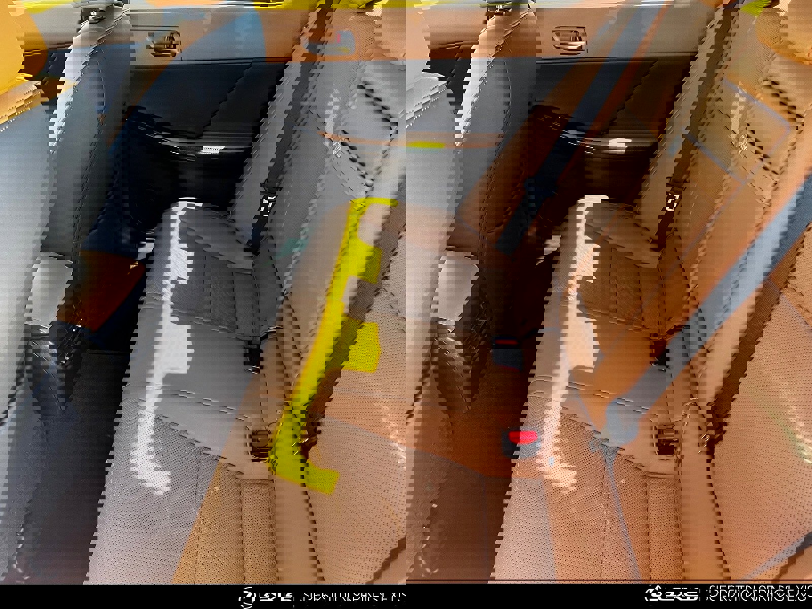 Certified 2023 Lexus IS 300 w/ Comfort Package image 20