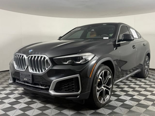 Used 2023 BMW X6 xDrive40i w/ Premium Package AWD/4WD image 2