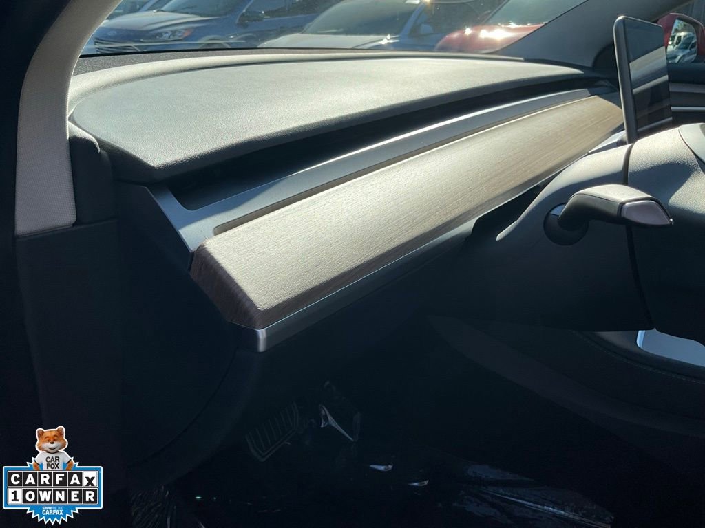 Used 2023 Tesla Model 3 Standard Range image 19