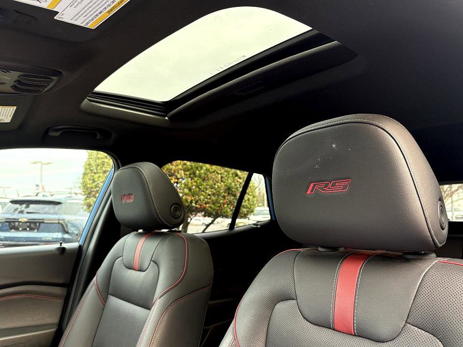 Used 2024 Chevrolet Trax RS w/ Sunroof Package image 19