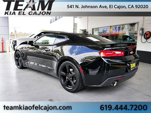 Used 2018 Chevrolet Camaro LS RWD image 8