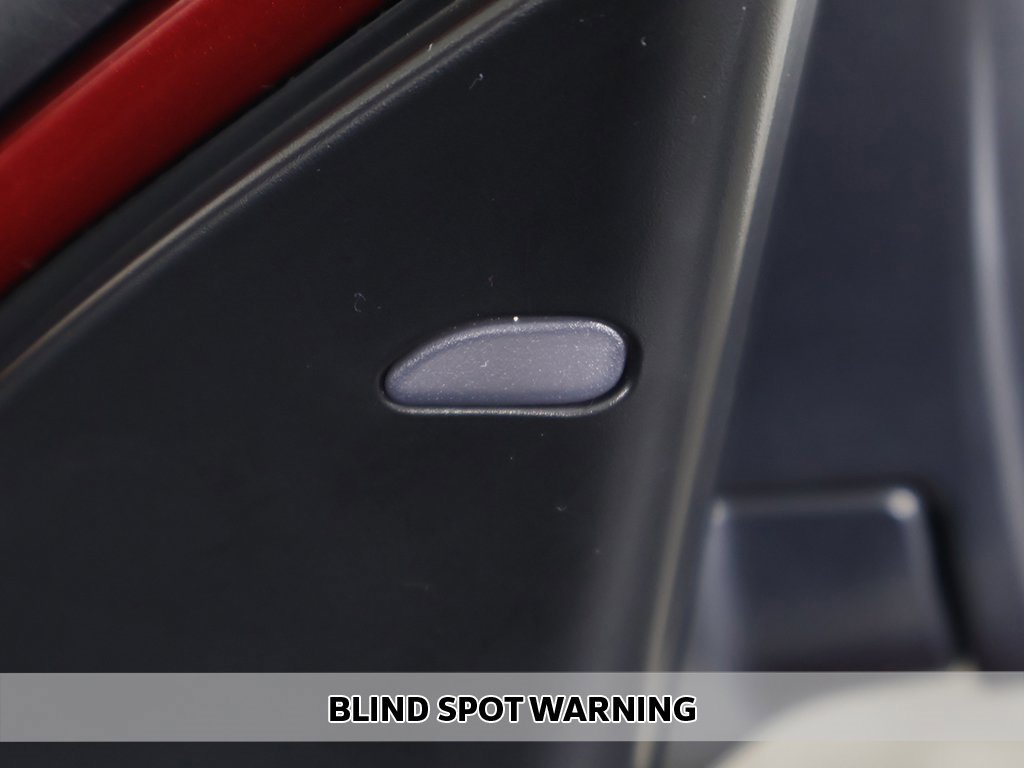 Used 2022 Nissan Rogue Sport SV w/ Technology Package image 5