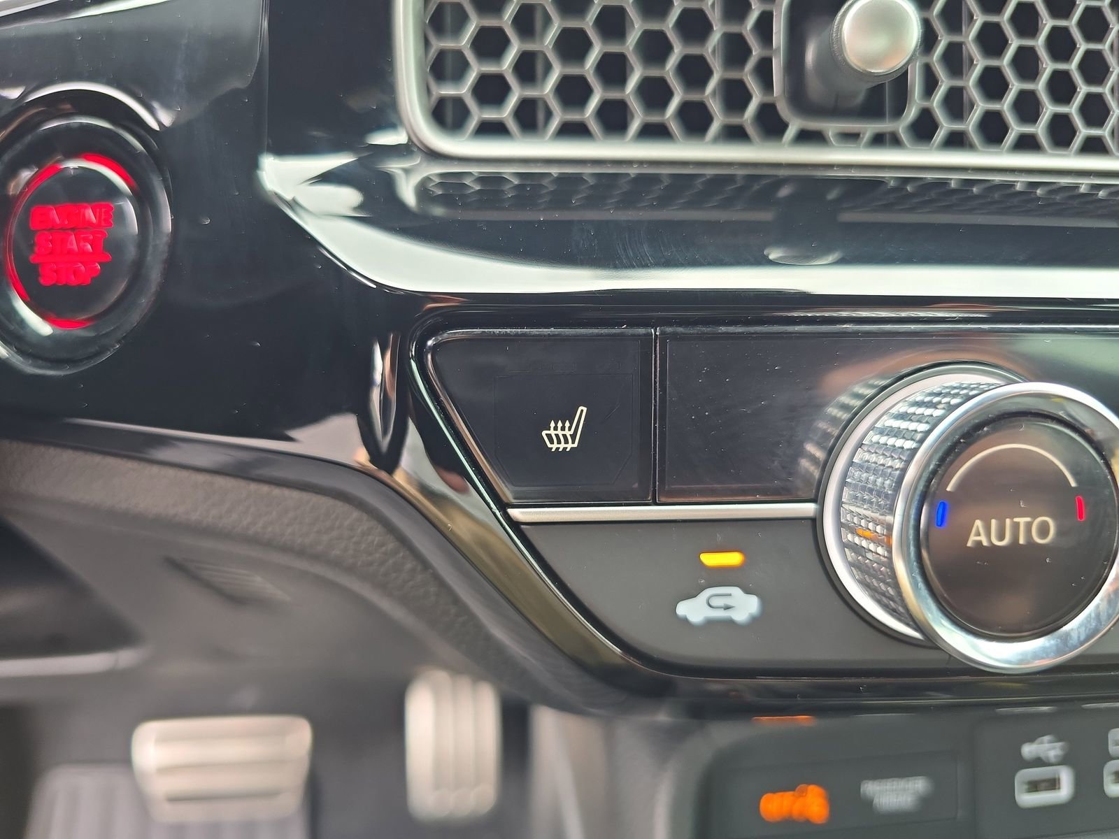 Certified 2024 Honda Civic Sport Touring image 20