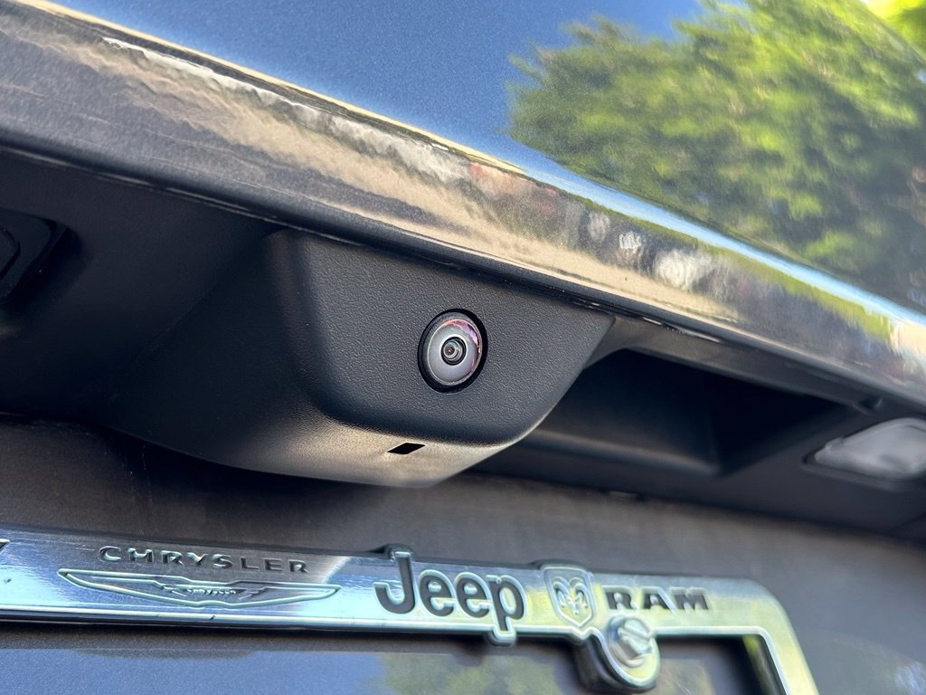 Certified 2025 Jeep Grand Cherokee L Altitude RWD image 38