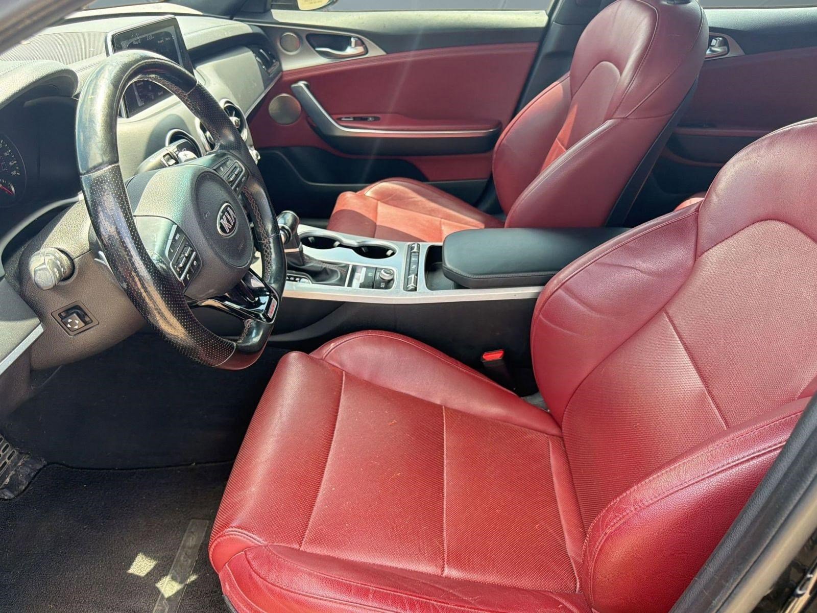 Used 2018 Kia Stinger GT1 RWD image 5