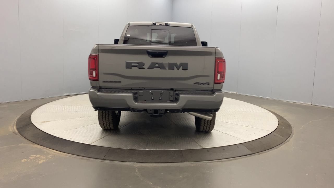 New 2026 RAM 2500 Big Horn AWD/4WD image 4