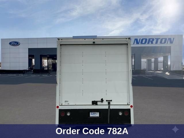 Used 2024 Ford E-450 and Econoline 450 Super Duty w/ Driver's Safety Package RWD image 6