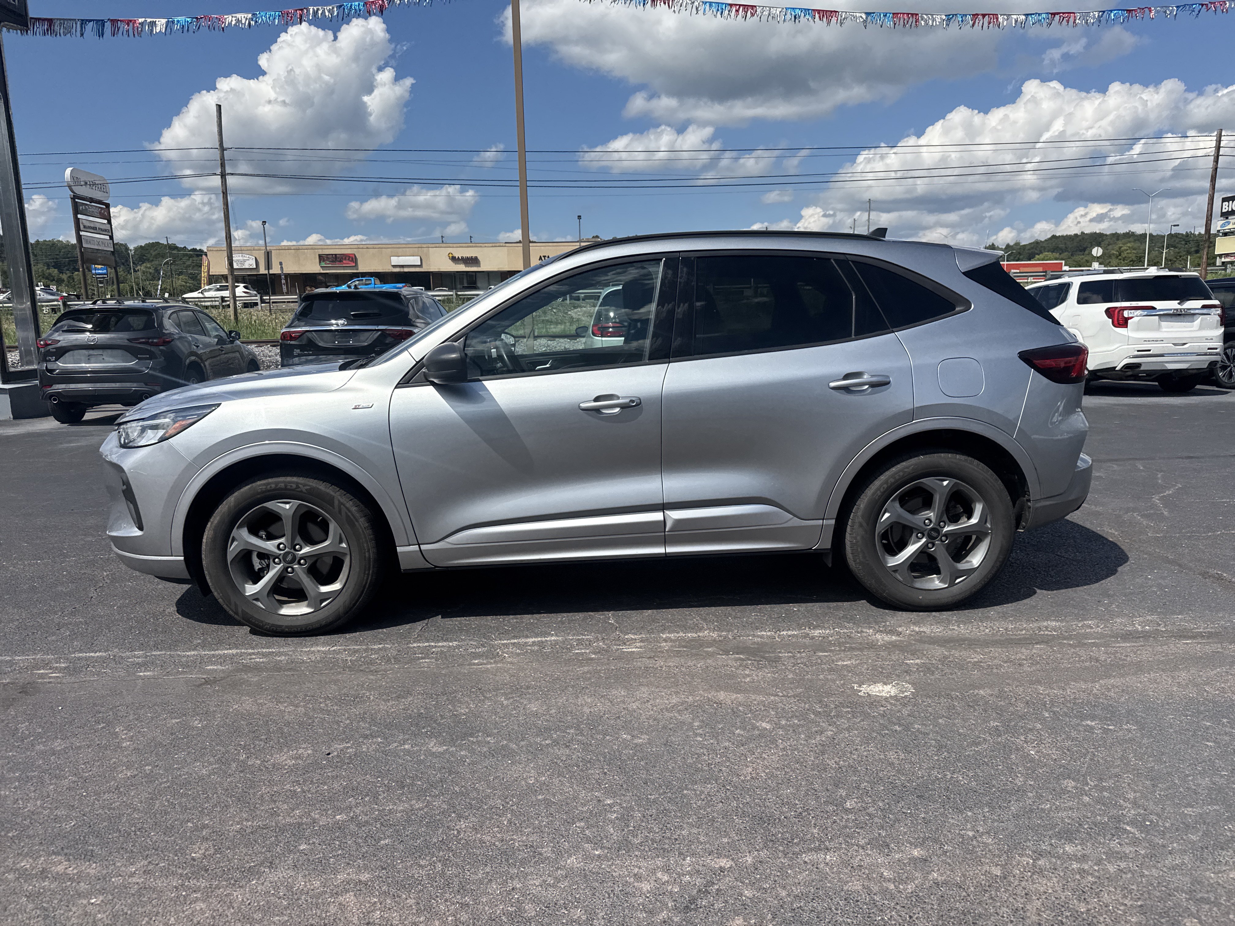 Used 2024 Ford Escape ST-Line AWD/4WD image 7