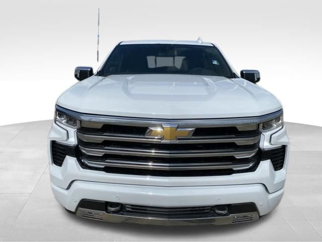 New 2026 Chevrolet Silverado 1500 High Country AWD/4WD image 2