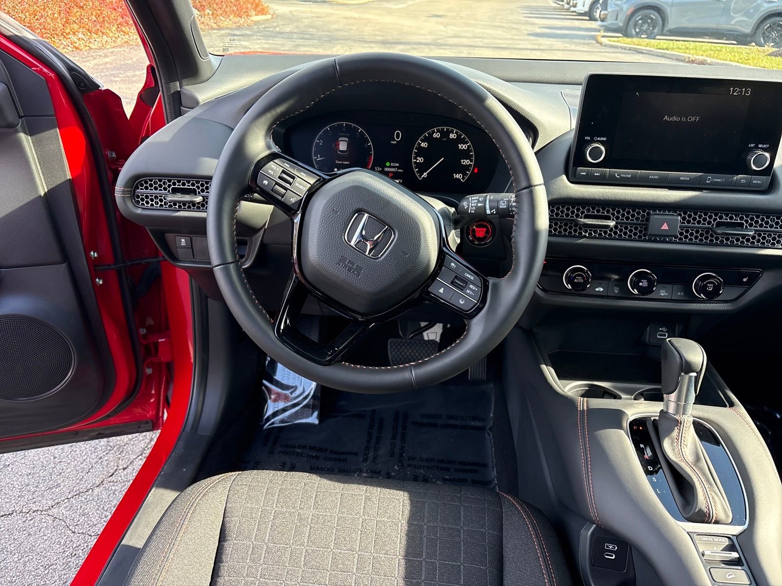 Used 2025 Honda HR-V Sport image 13